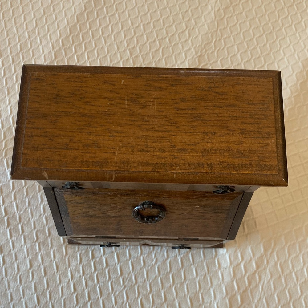 Vintage Wooden Trinket Box with Drop-Front Drawer - Brown. Vintage Music Box. - Picture 10 of 10
